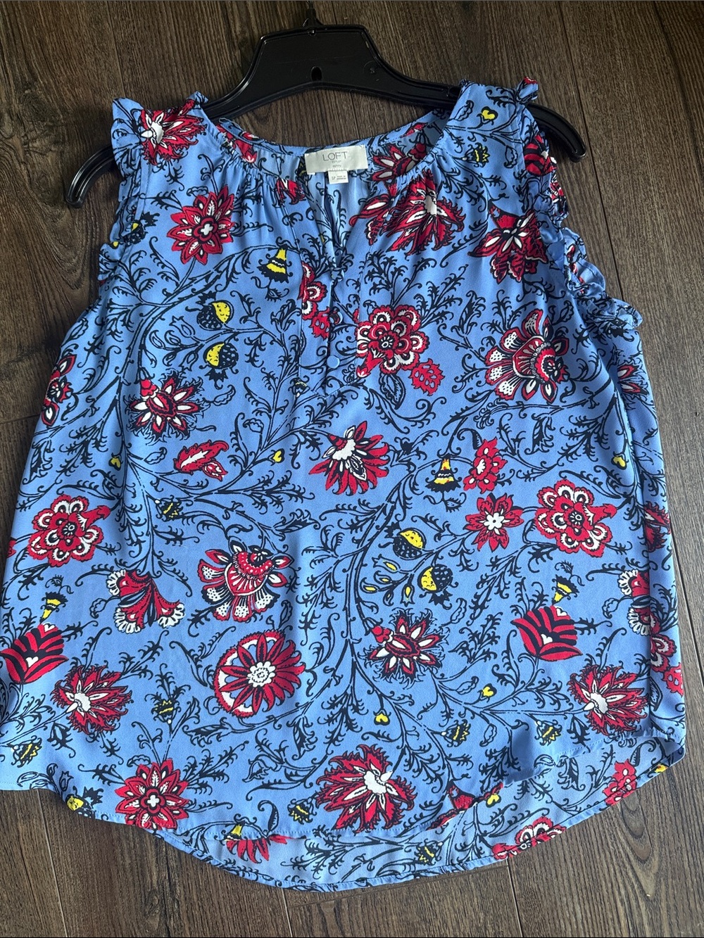 LOFT Blue Bold Floral Sleeveless Blouse Petite Small
